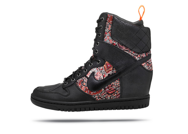 Liberty of London x Nike WMNS Dunk Hi Sneakerboot black