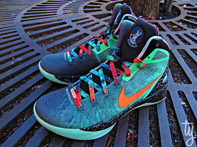 Nike Hyperdunk 2011 Galaxy Blake Griffin PE Shoes (1)