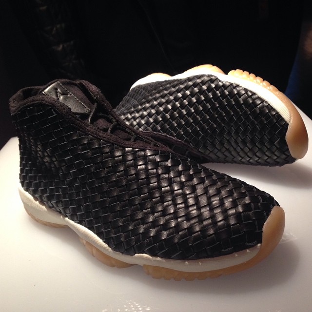 Air Jordan Future Premium Black Leather/Gum Holiday 2014 (1)