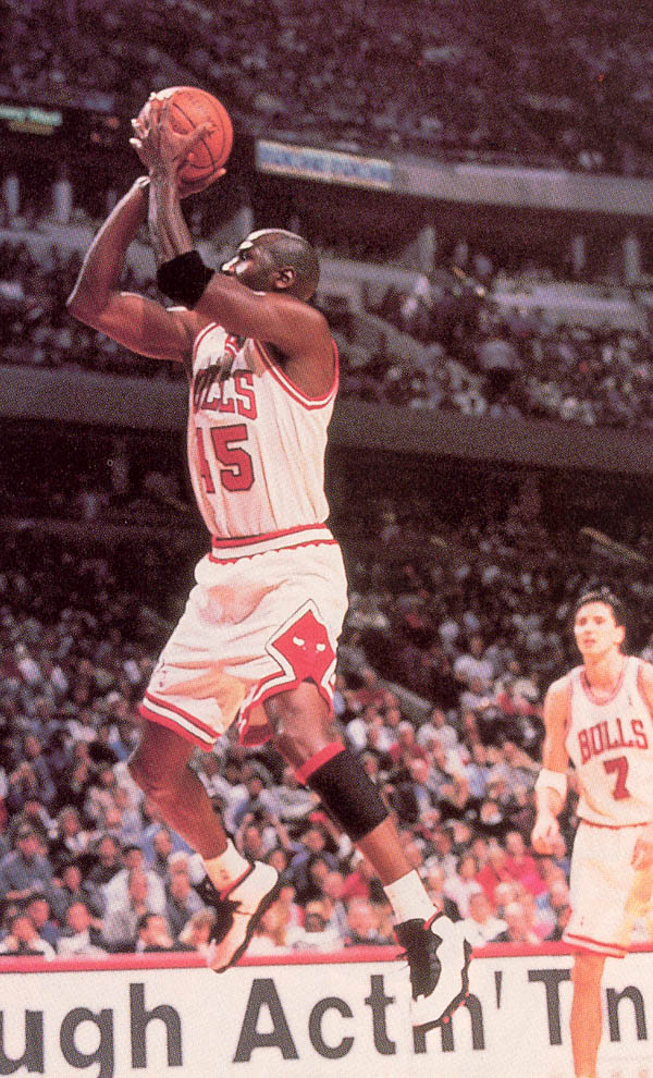 michael jordan wearing jordan 10