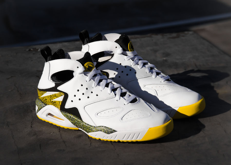 Nike huarache clearance black tour yellow