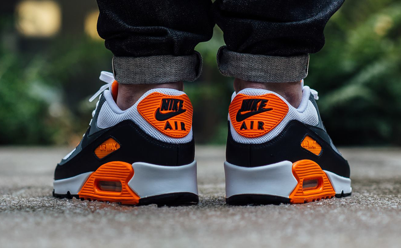 air max 90 infrared orange