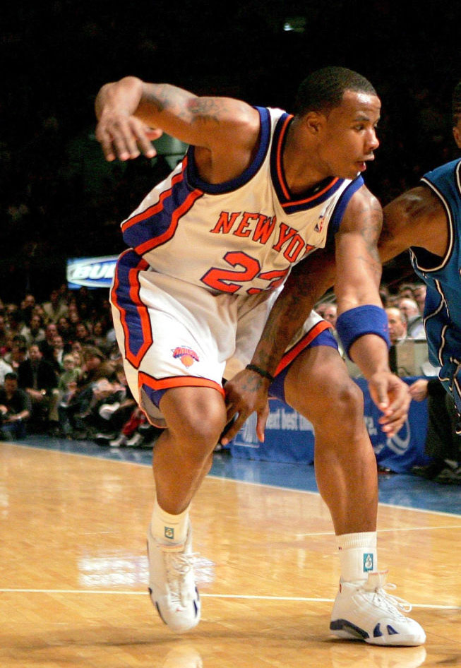 Quentin Richardson wearing Air Jordan XIV 14 New York Knicks Home PE
