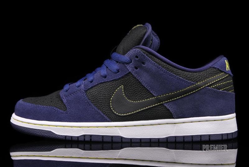 nike dunk navy