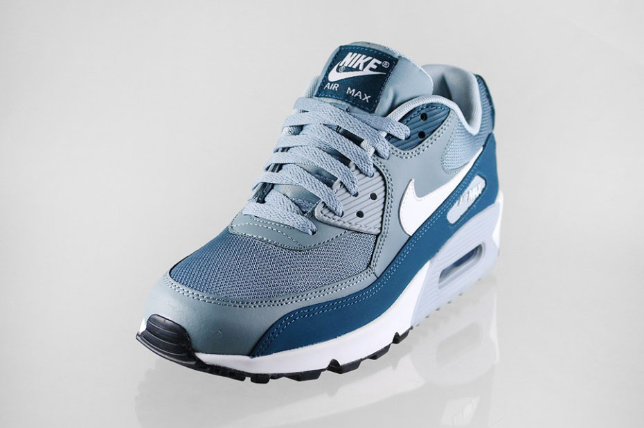 Nike Air Max 90 Essential Aviator Grey (2)