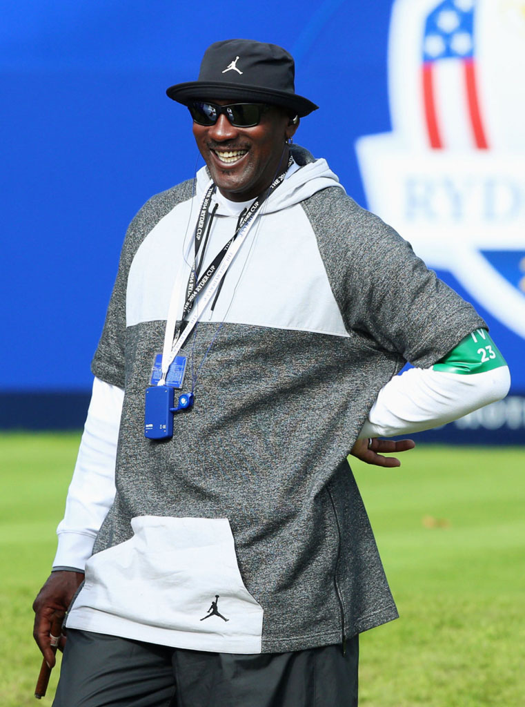  Photos of Michael Jordan Being Cool as Hell at the Ryder Cup Today (3)