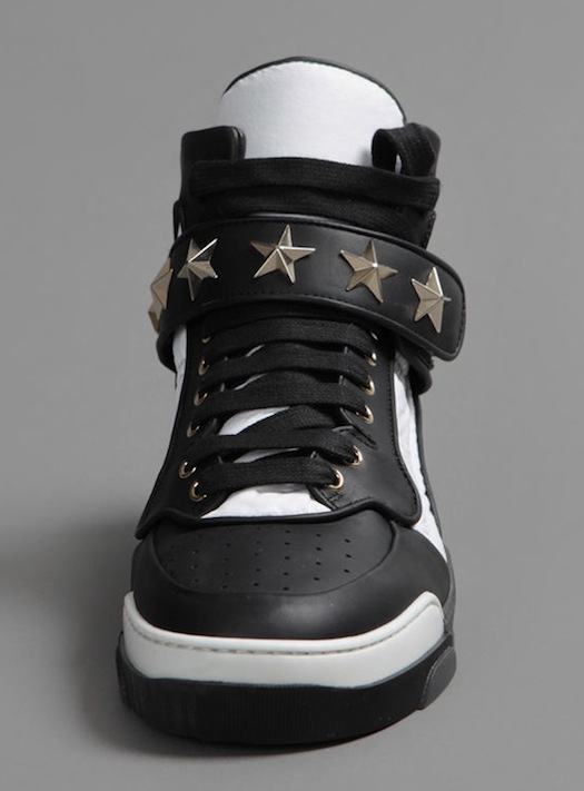 Star best sale studded sneakers