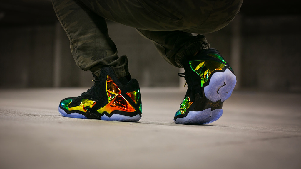 Nike LeBron 11 EXT 'King's Crown'