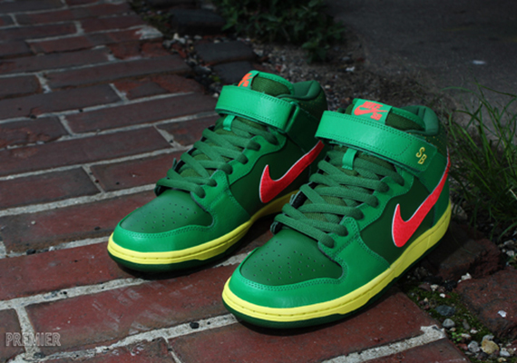 nike dunk mid verdes