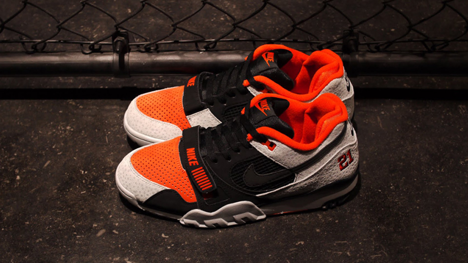 Nike Air Trainer II 'Barry Sanders 