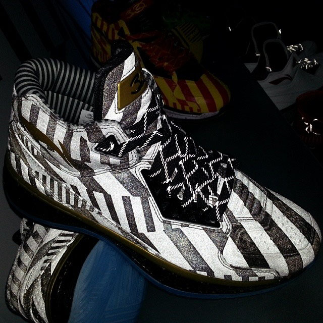 Li-Ning Way of Wade 2 Birthday (2)