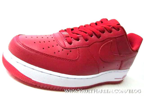 nike air force 1 valentine's day 2011