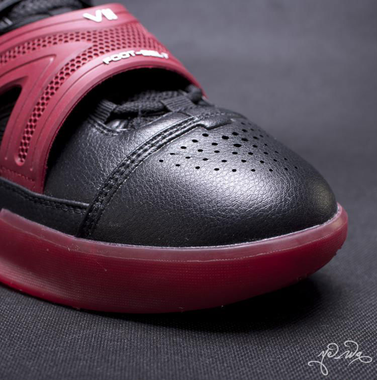 PEAK Battier VII 7 Black Red (10)