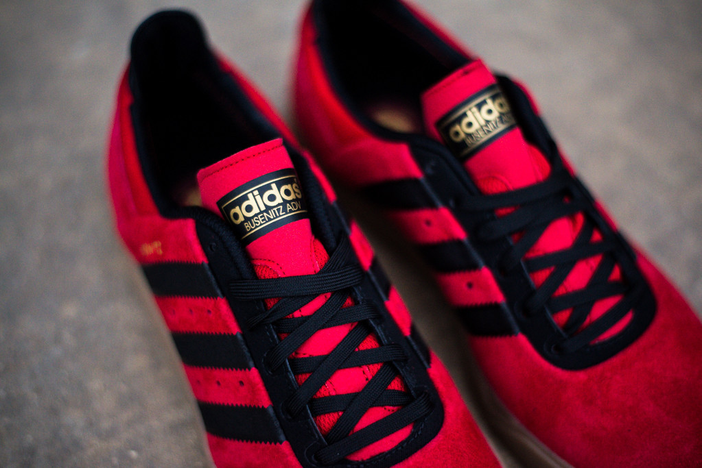 Adidas best sale skateboarding red