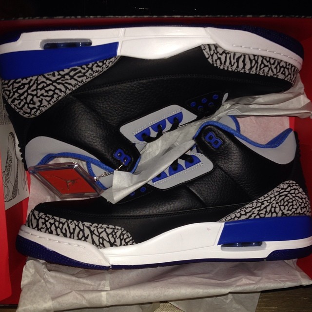 Warren Sapp Picks Up Air Jordan III 3 Sport Blue