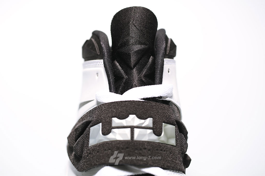 Nike Zoom Soldier VII 7 White/Black-Metallic Silver (10)