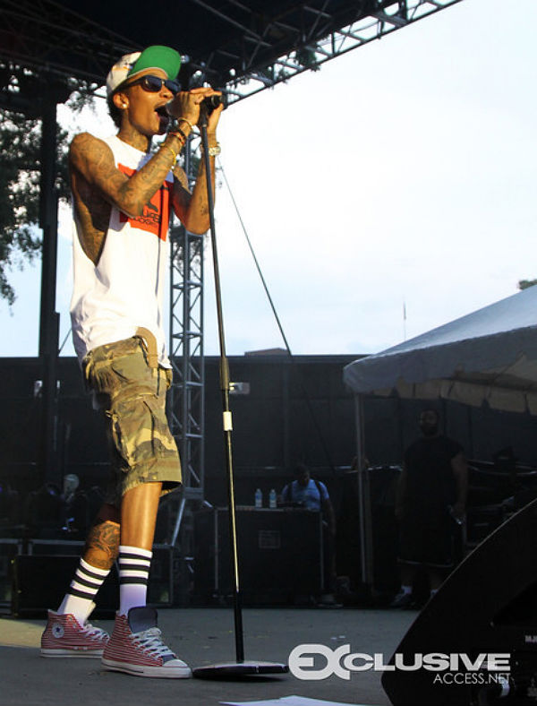 20 Photos Of Wiz Khalifa Wearing Converse Sneakers Complex