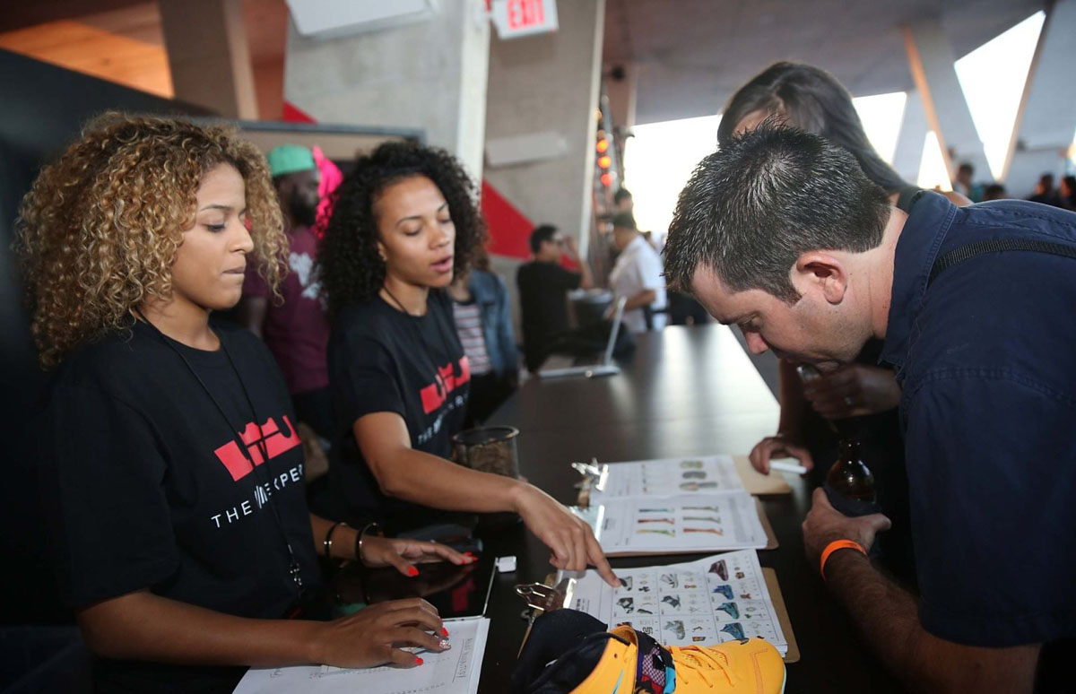 Nike LeBron James 11/11 Experience Event Photos (18)