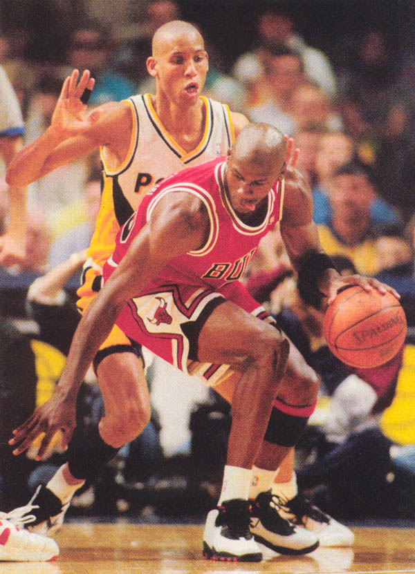 Michael Jordan Wearing "Chicago" Air Jordan X