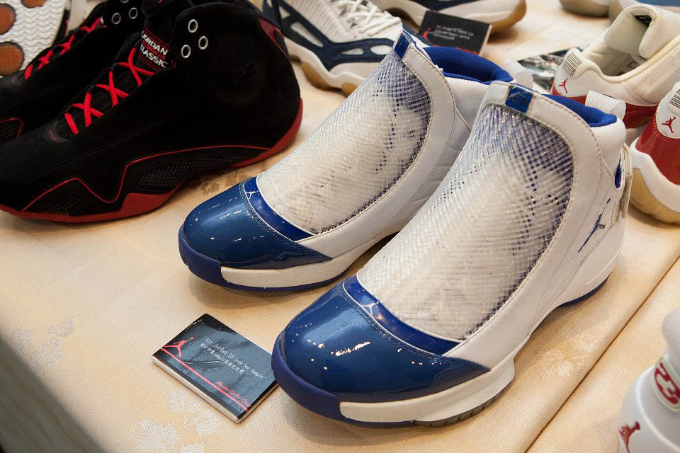 Air Jordan XIX 19 White Blue Sample Shoes