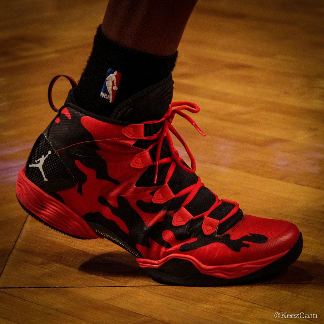 Sole Watch // Up Close At Barclays for Nets vs Heat - Ray Allen wearing Air Jordan 28 SE PE