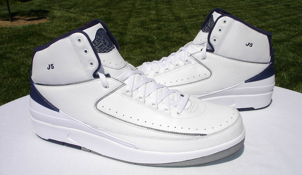 Air Jordan II 2 Juwan Howard Player Exclusive (1)