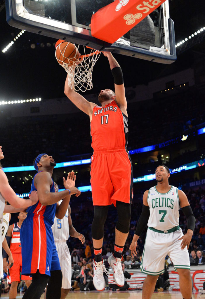 Jonas Valanciunas wearing Nike Hyper Quickness