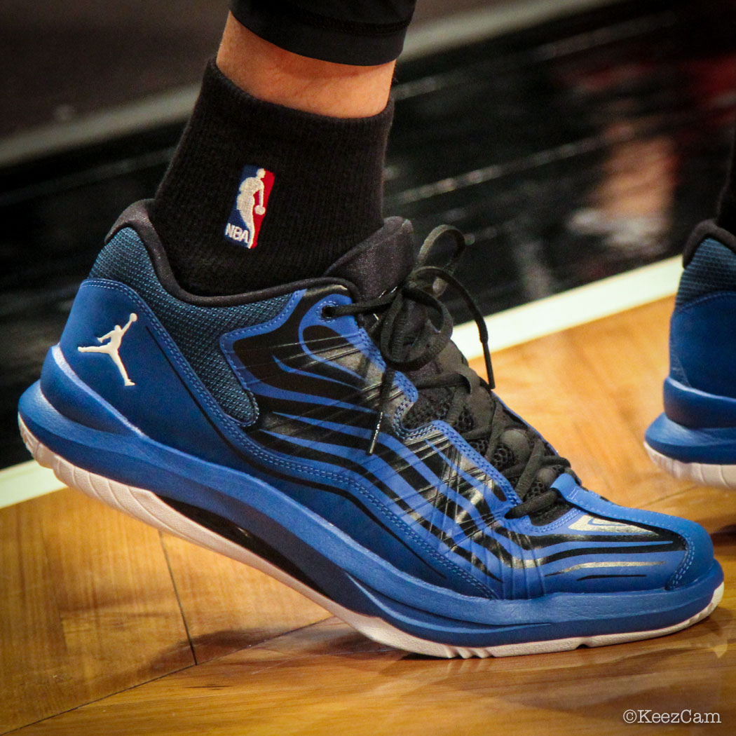 Kevin Martin wearing Jordan Aero Mania Low PE