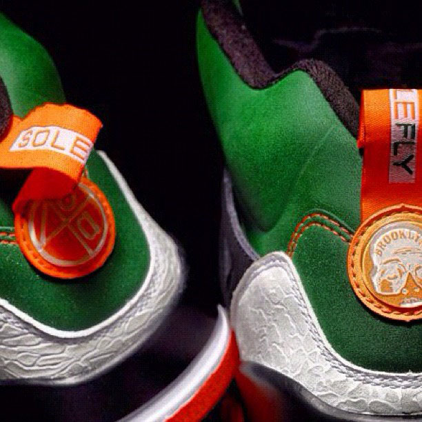 SoleFly x Jordan Spizike Miami Hurricanes (2)