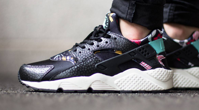 nike huarache print