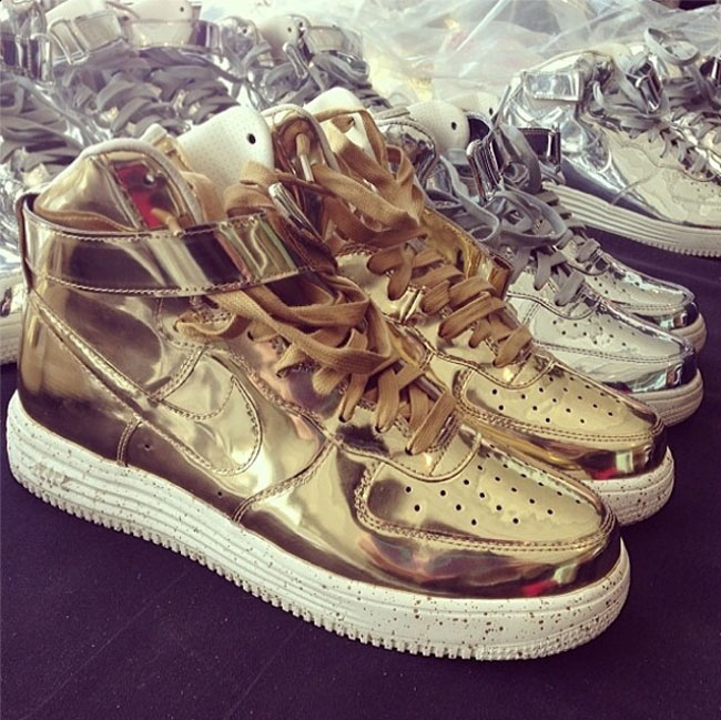 Liquid metal air outlet force 1