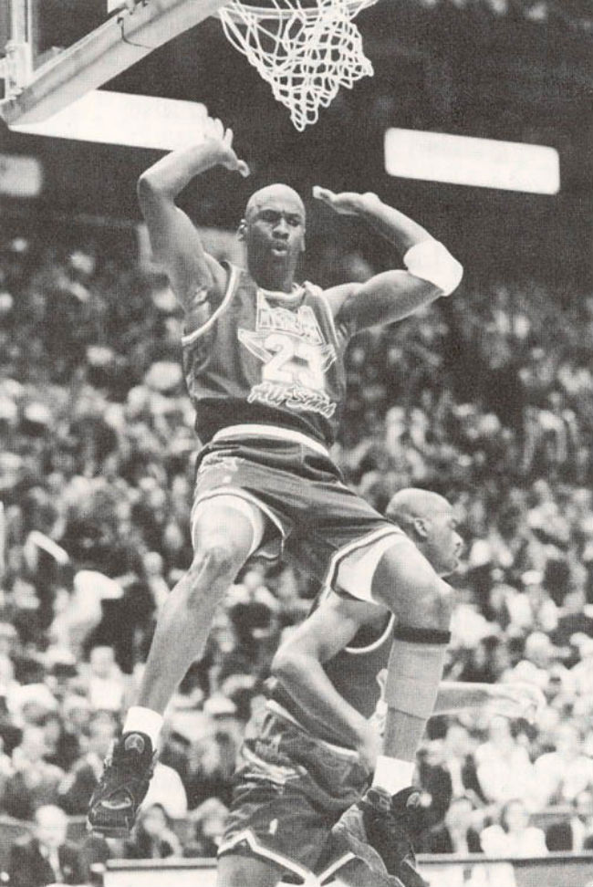 #2350 // 50 Classic Michael Jordan All-Star Game Photos (17)