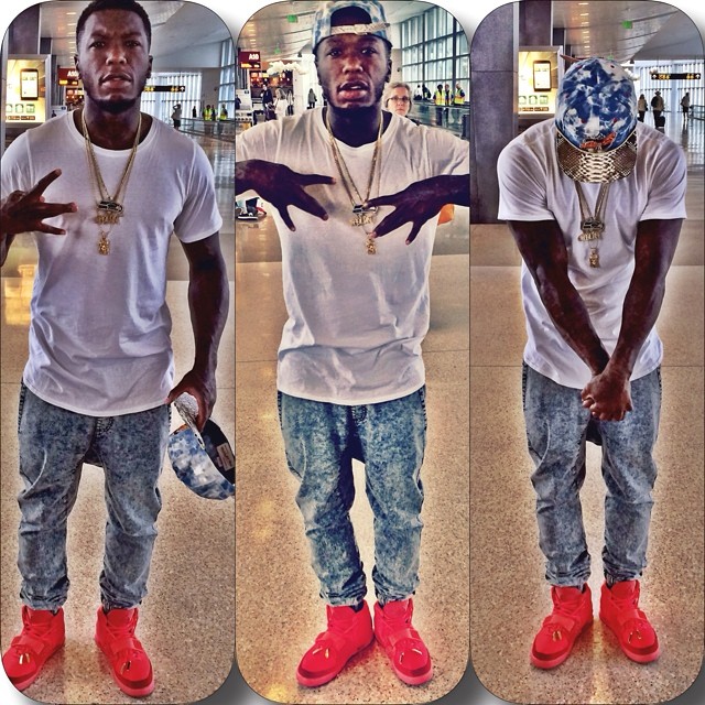 Nate Robinson wearing Nike Air Yeezy II 2 Red October