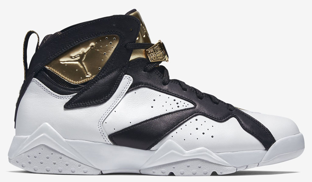 black and gold 7s