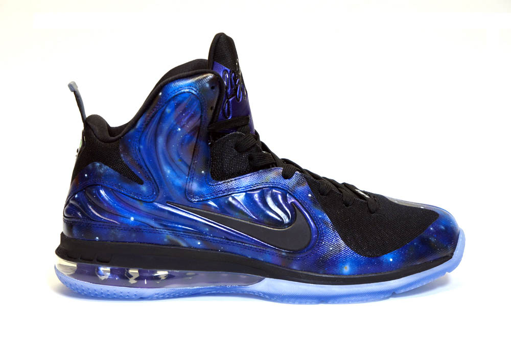 Nike LeBron 9 Foamposite Galaxy by C2 Customs (2)