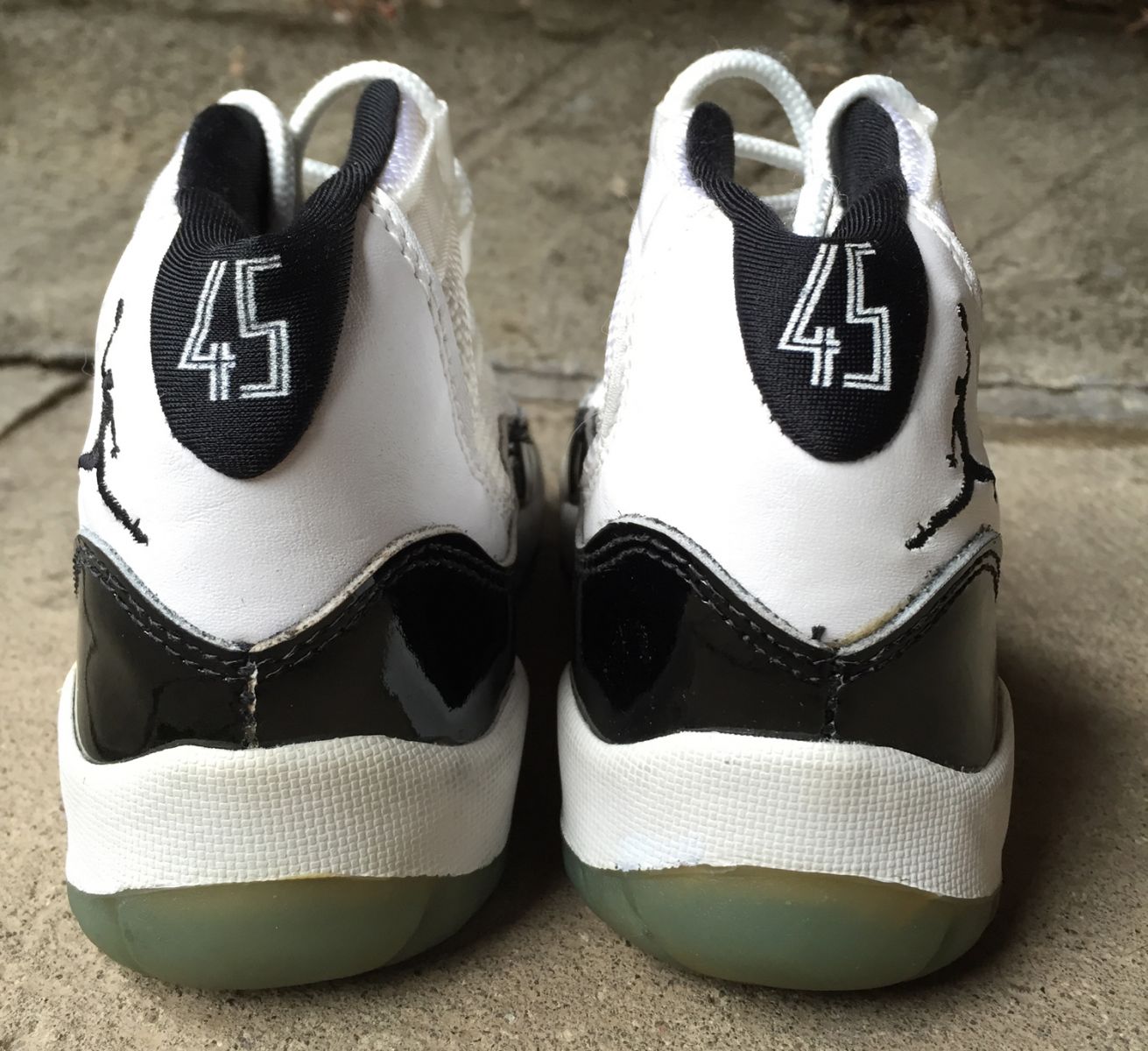 concord 11 with 45 on back