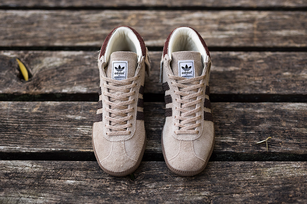 Neighborhood x adidas Originals BW Moc Cargo Khaki/Auburn | Complex