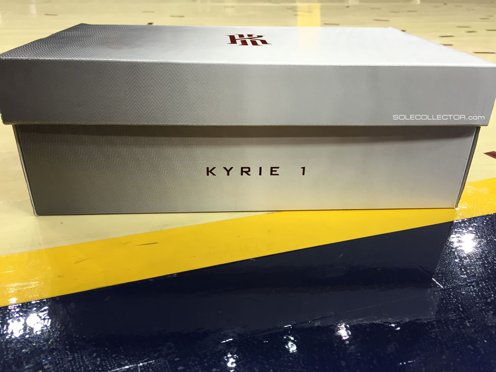 Kyrie 2025 1 box