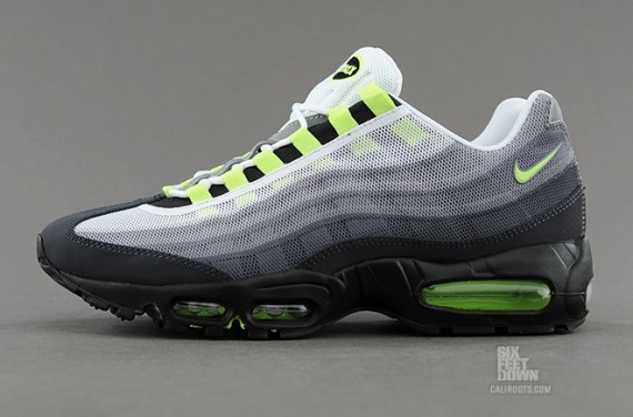 Nike air max 95 hotsell taped white