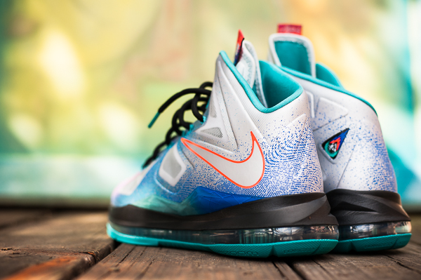 Nike LeBron X - 'Re-Entry' | Complex