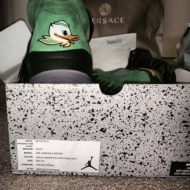 Jadakiss Picks Up Air Jordan 5 Retro Oregon Ducks