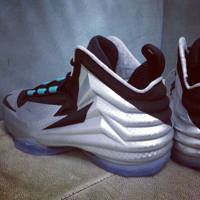 Nike Chuck Posite Silver (3)