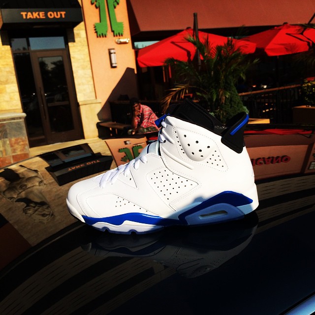 Vado Picks Up Air Jordan VI 6 Sport Blue