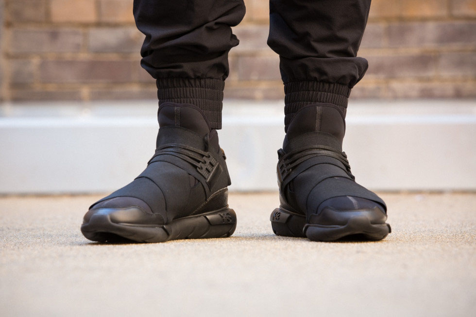 adidas y3 qasa all black