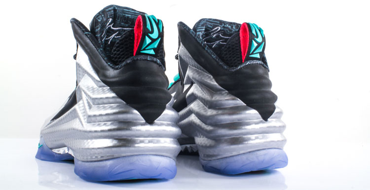 Nike Chuck Posite Metallic Silver/Black 684758-001 (3)