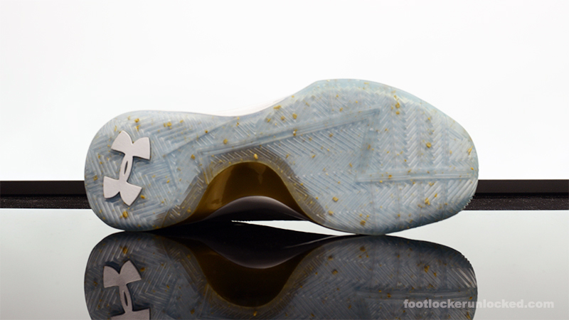 curry 1 low championship