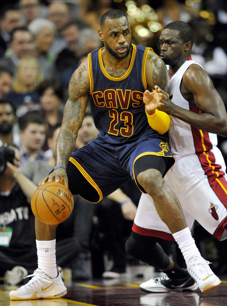 lebron james 12 low