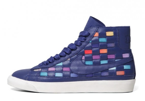 Nike best sale blazer woven