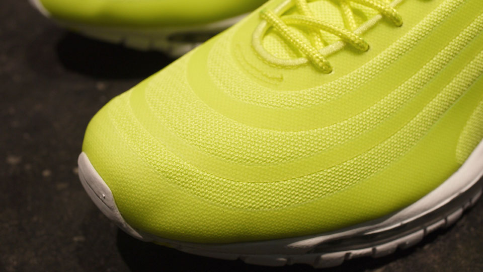 Air max hotsell 97 hyperfuse volt