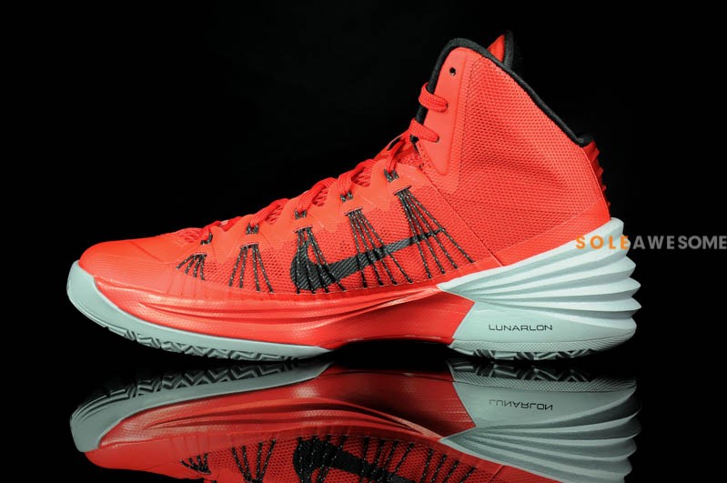 Nike Hyperdunk 2013 - University Red 